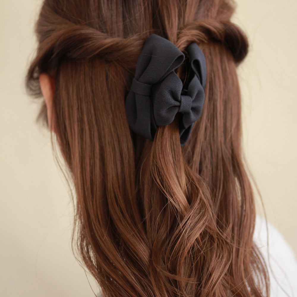 Medium Bow Hair Claw