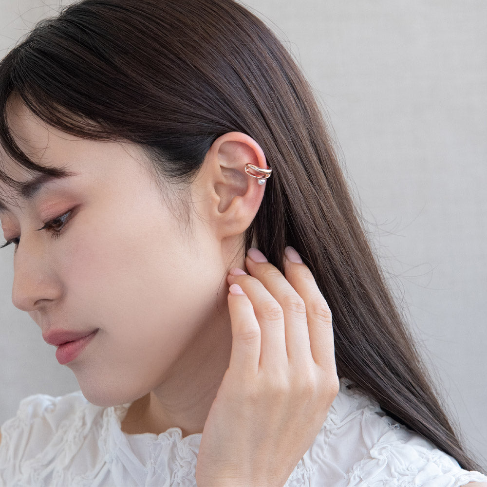 Rose Silver Pearl Cutout Ear Cuff