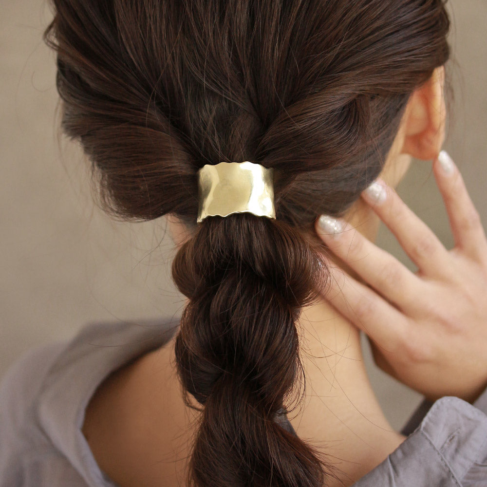 Wave Brass Ponytail Cuff