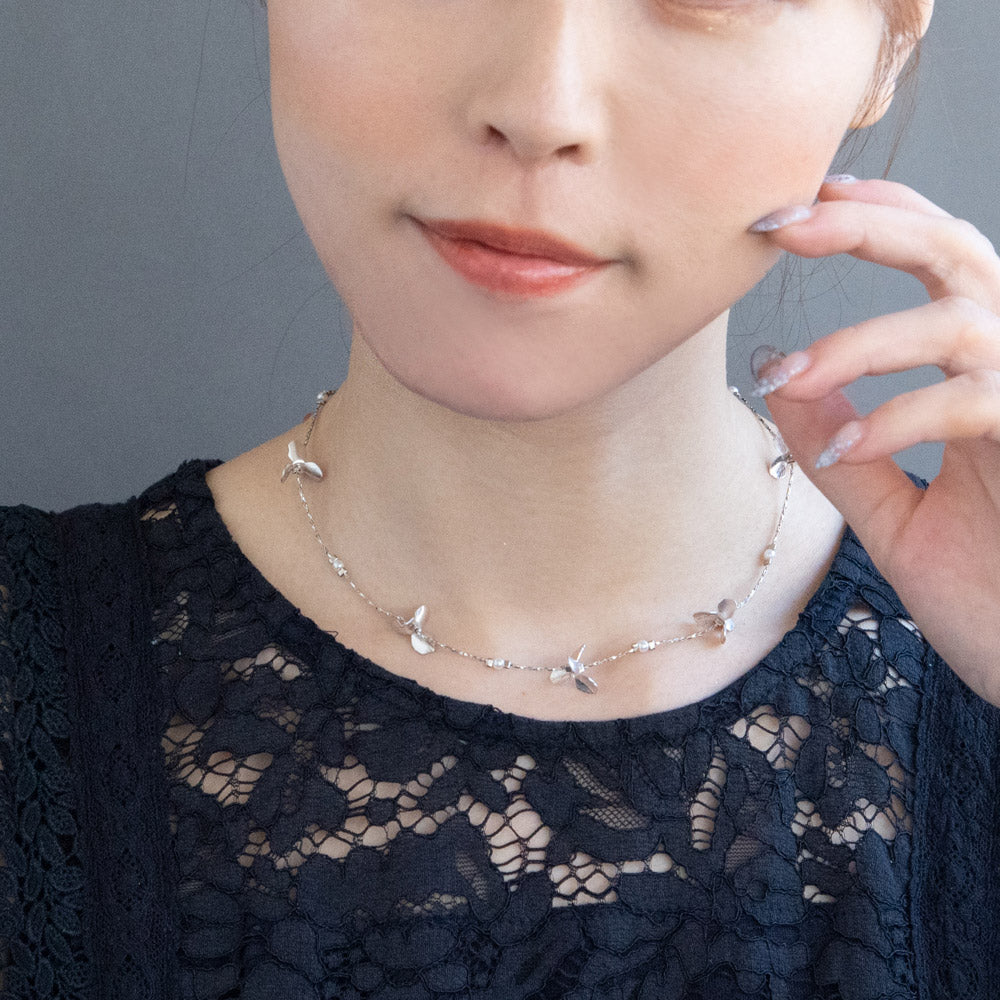 Flower Station Necklace