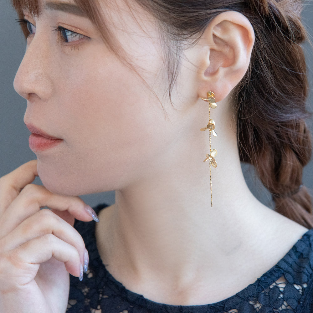 Flower Linear Earrings