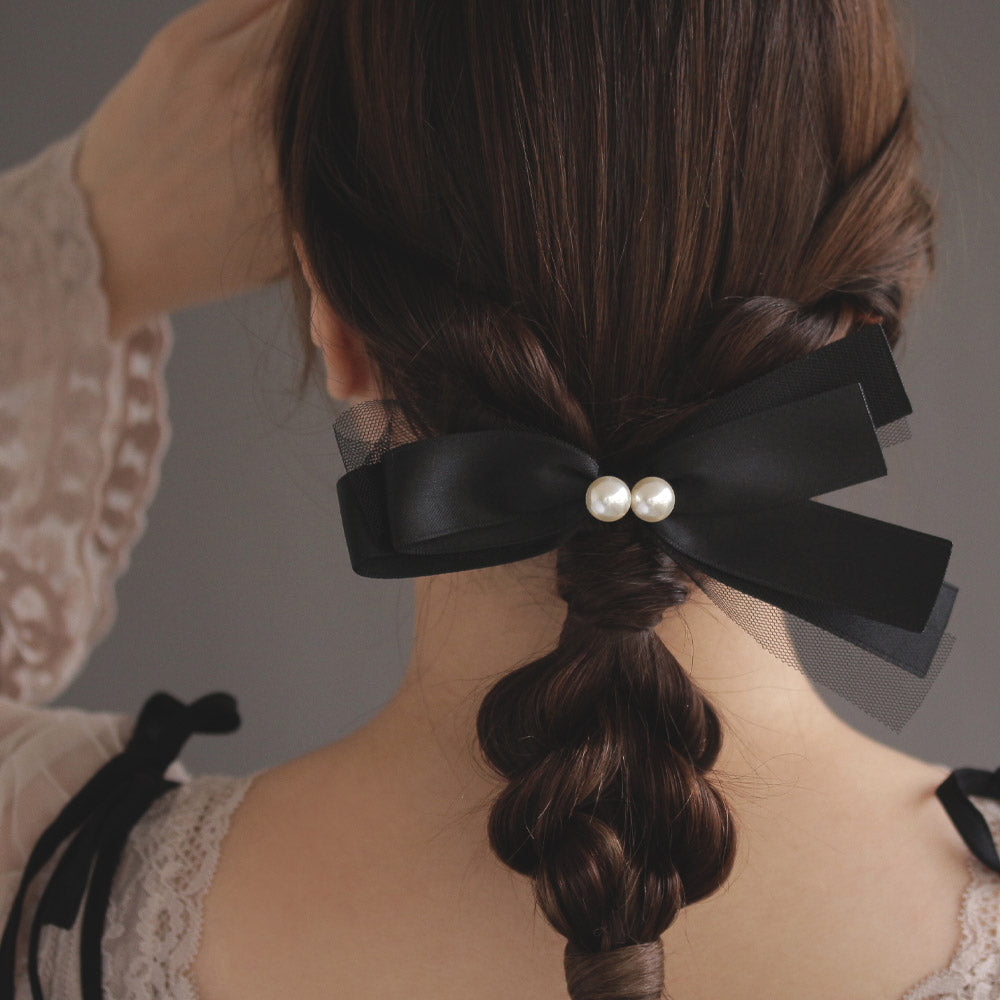 Pearl Detail Black Bow Barrette