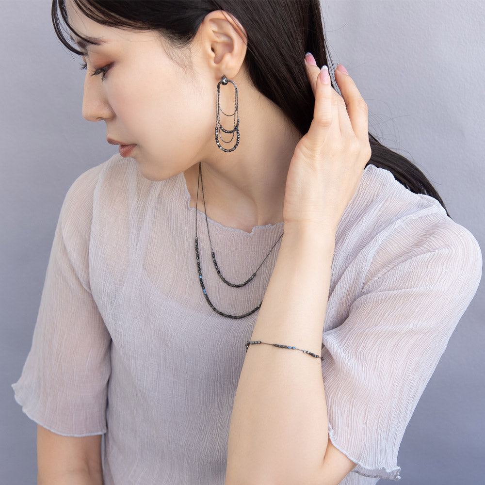 Cube Bead Station Bracelet