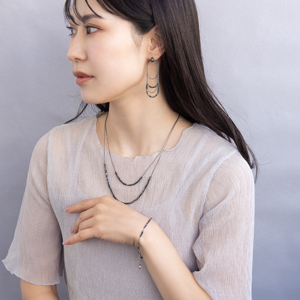 Cube Bead Station Bracelet