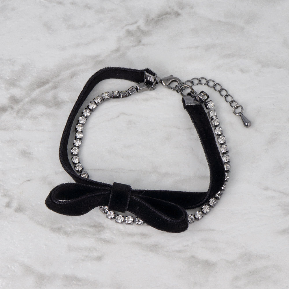 Velvet Ribbon and Cup Chain Bracelet