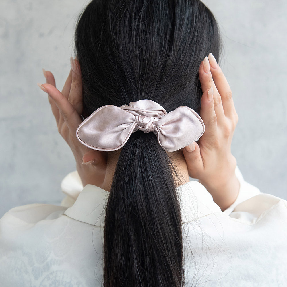 Shimmering Bowknot Scrunchie