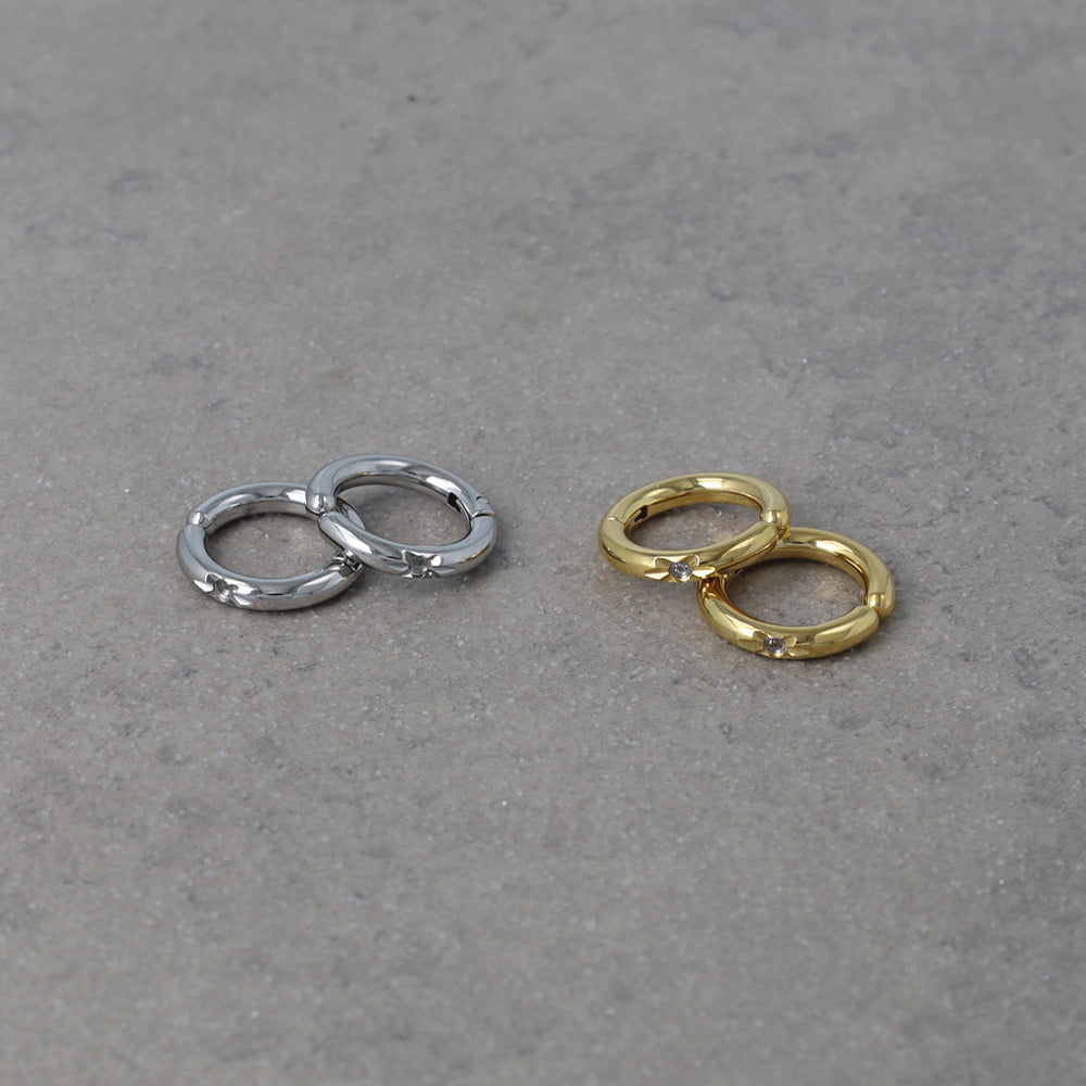 Star Engraved Clip On Earrings