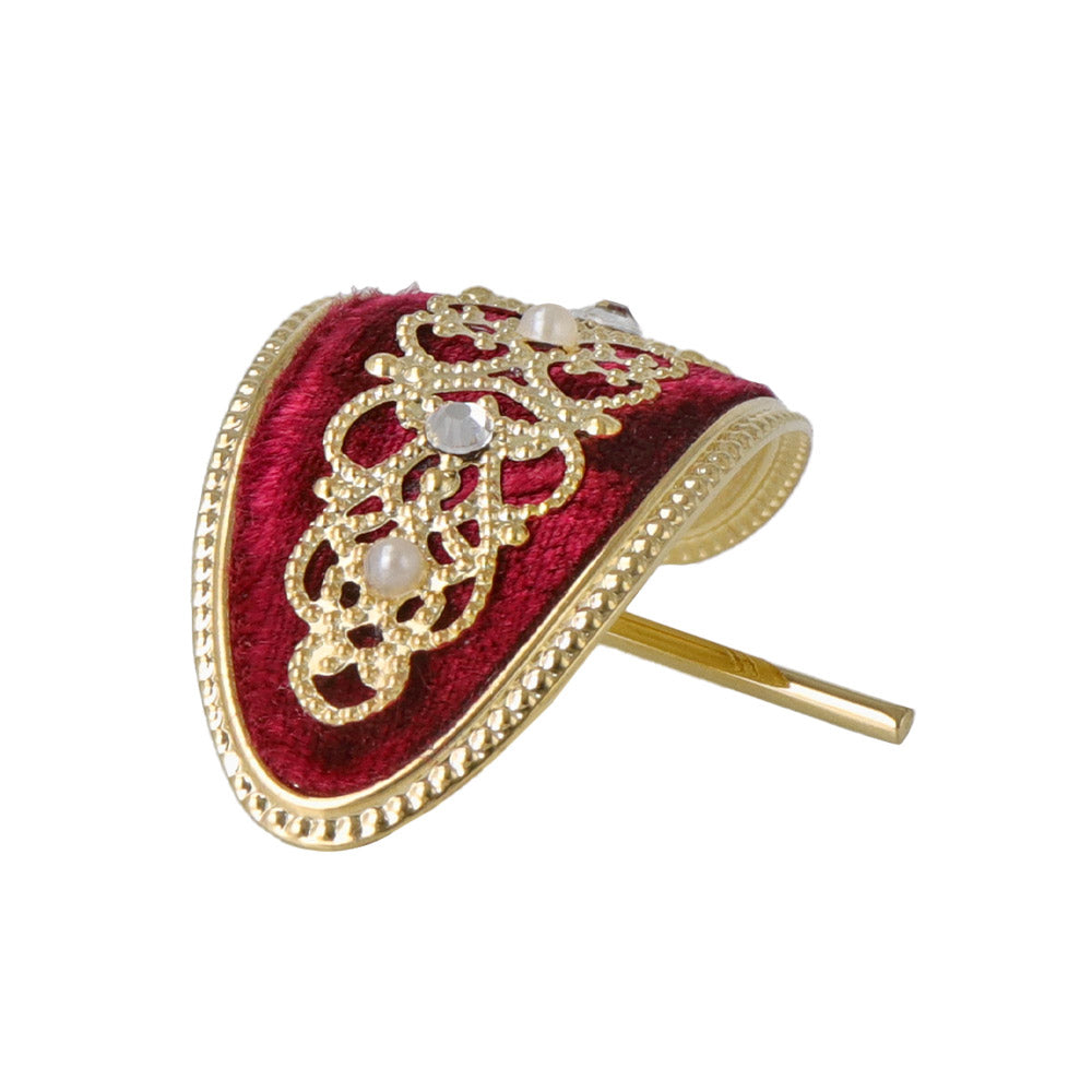 Oval Filigree Velvet Pomy Hook