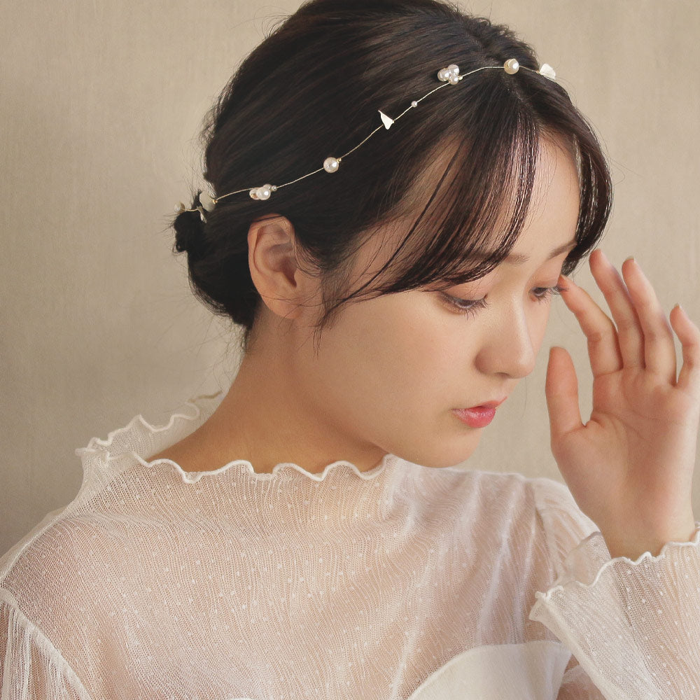 Petal and Pearl Cluster Hair Vine