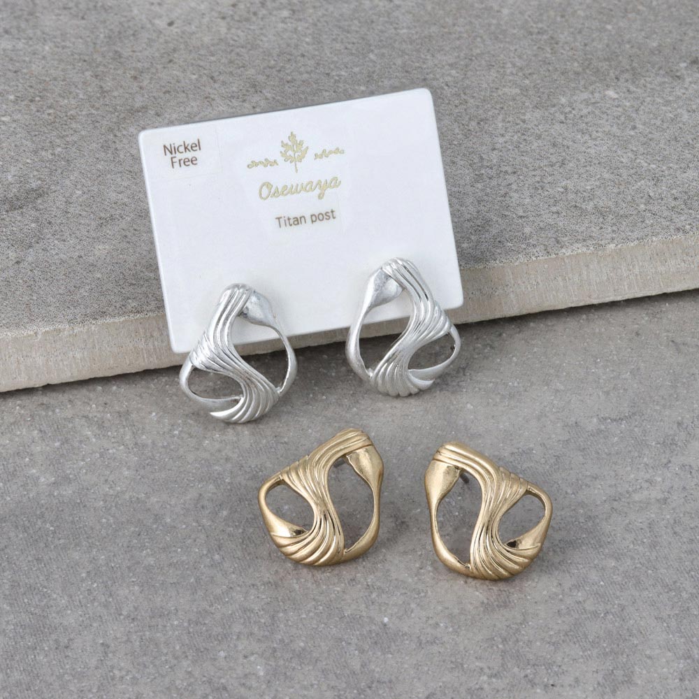 Open Swirl Stud Earrings