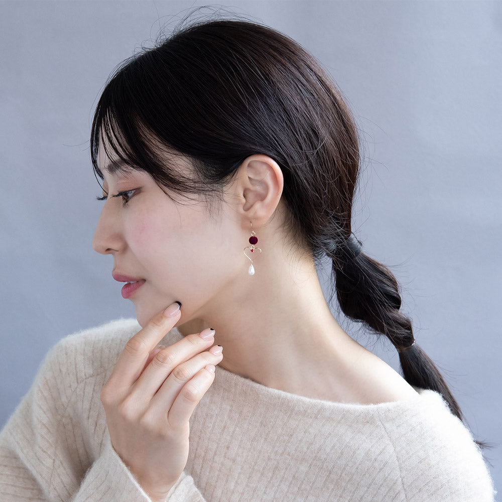 Pompom Heart Pearl Drop Earrings