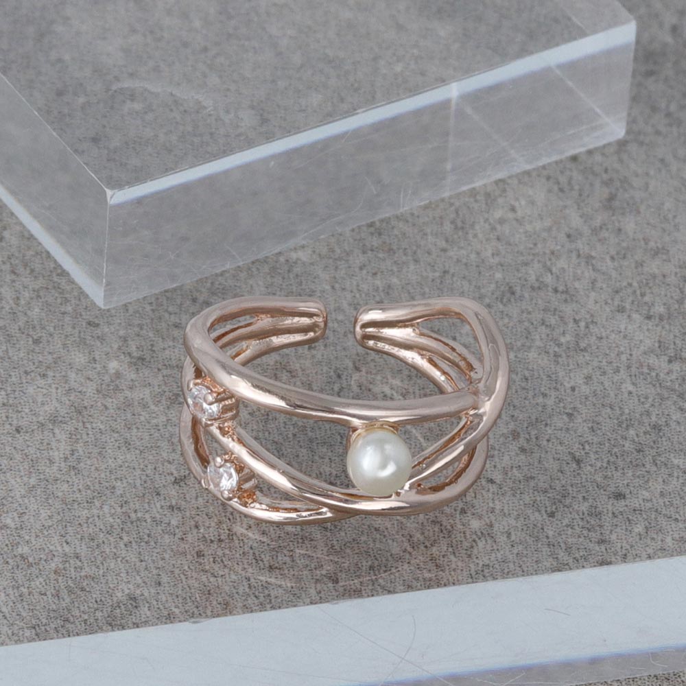 Rose Silver Pearlized Twist Ring