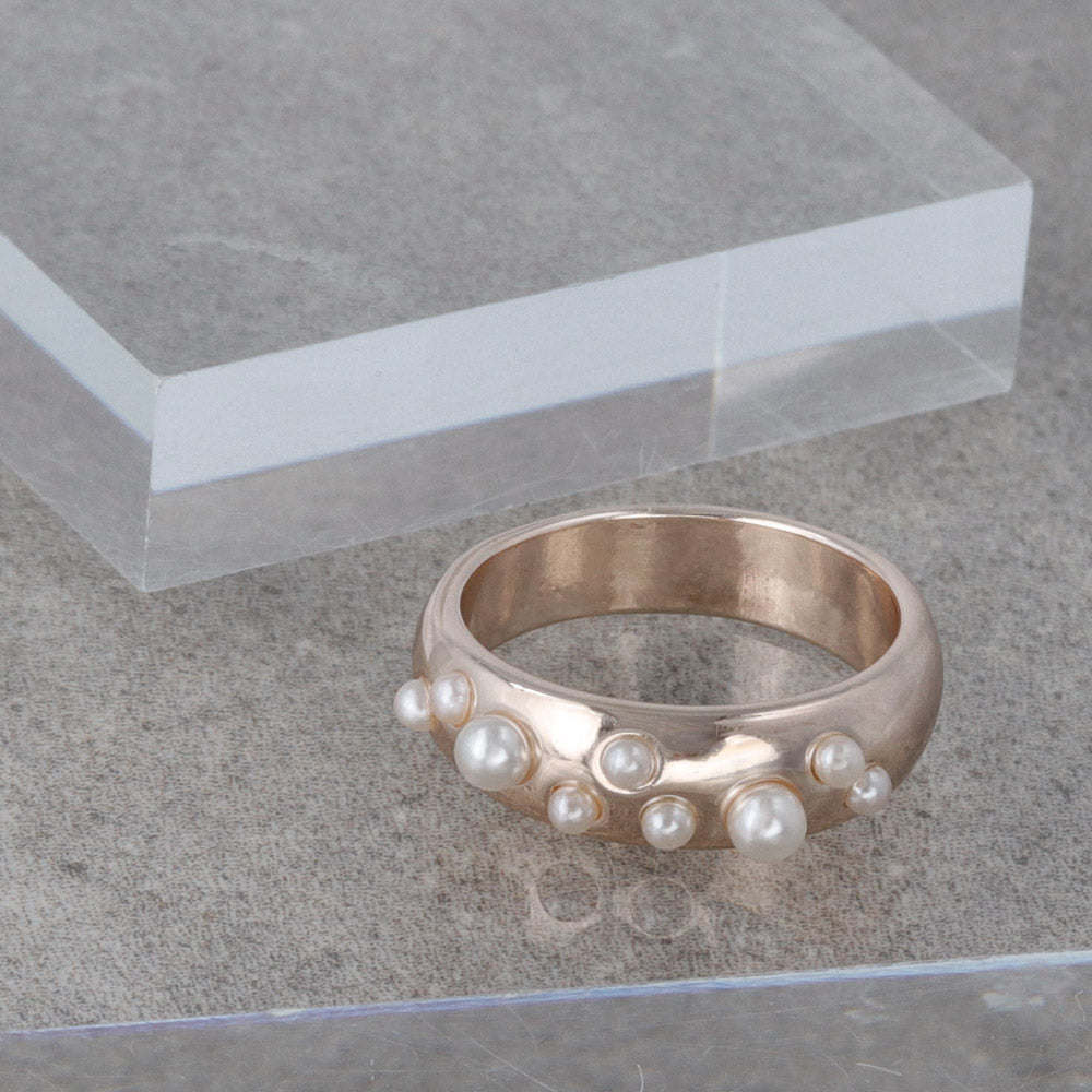 Rose Silver Pearlized Band Ring