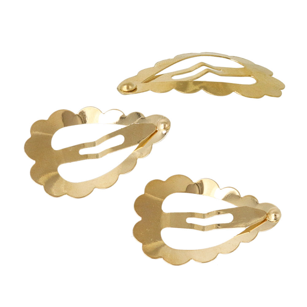 Frilled Open Heart Snap Clip Set