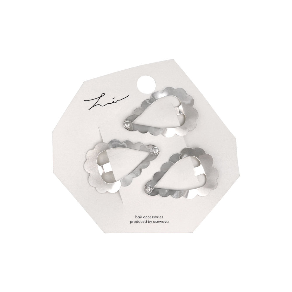 Frilled Open Heart Snap Clip Set