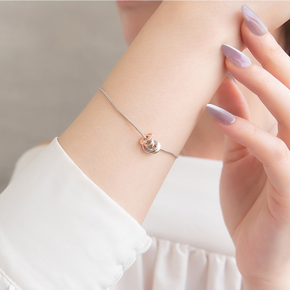 Swirl Bead Slider Bracelet