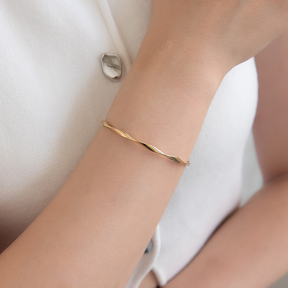 Twist Skinny Cuff Bracelet