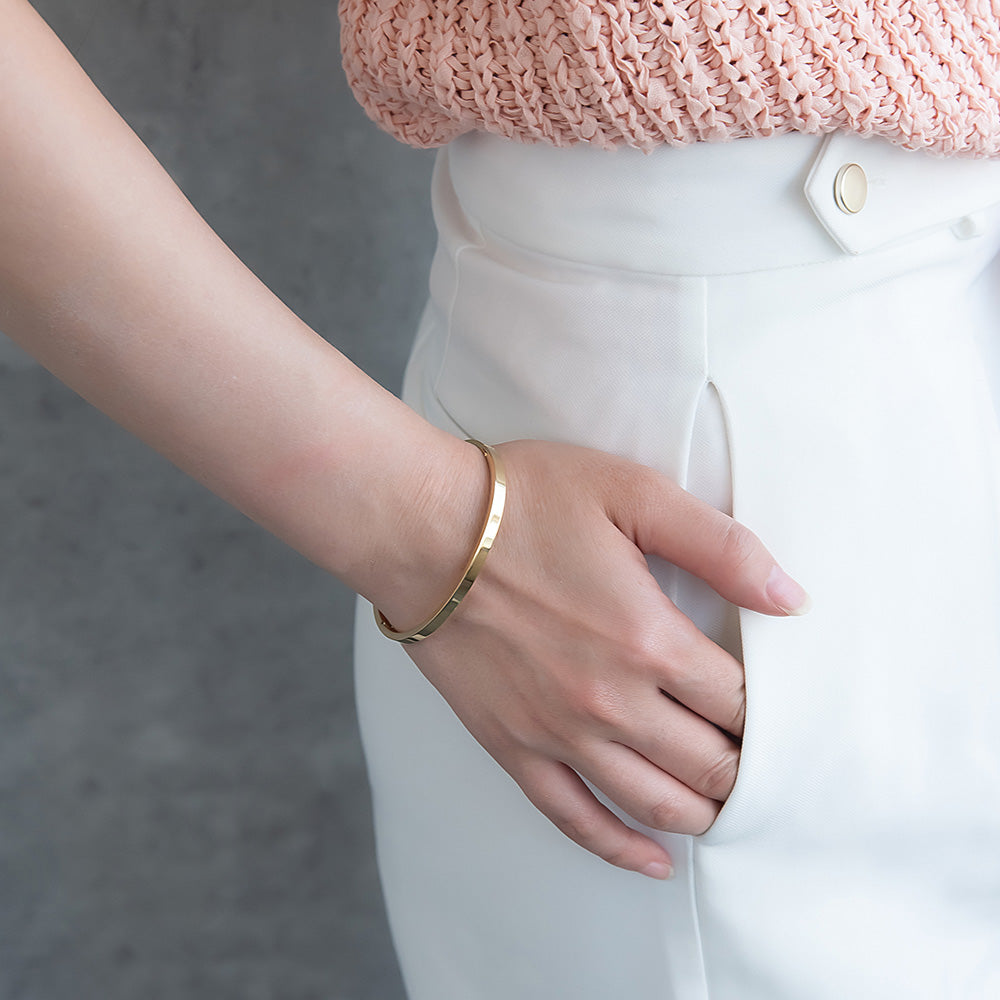 Sleek Stainless Steel Hinge Bangle