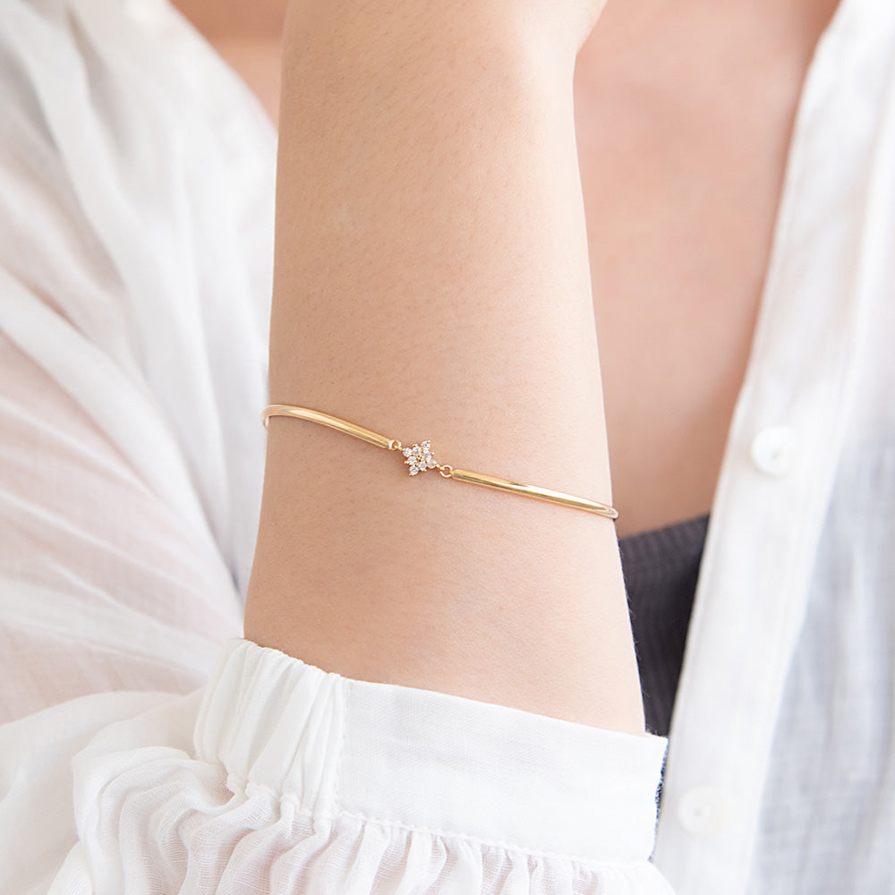 Rhombus CZ Magnetic Clasp Bracelet