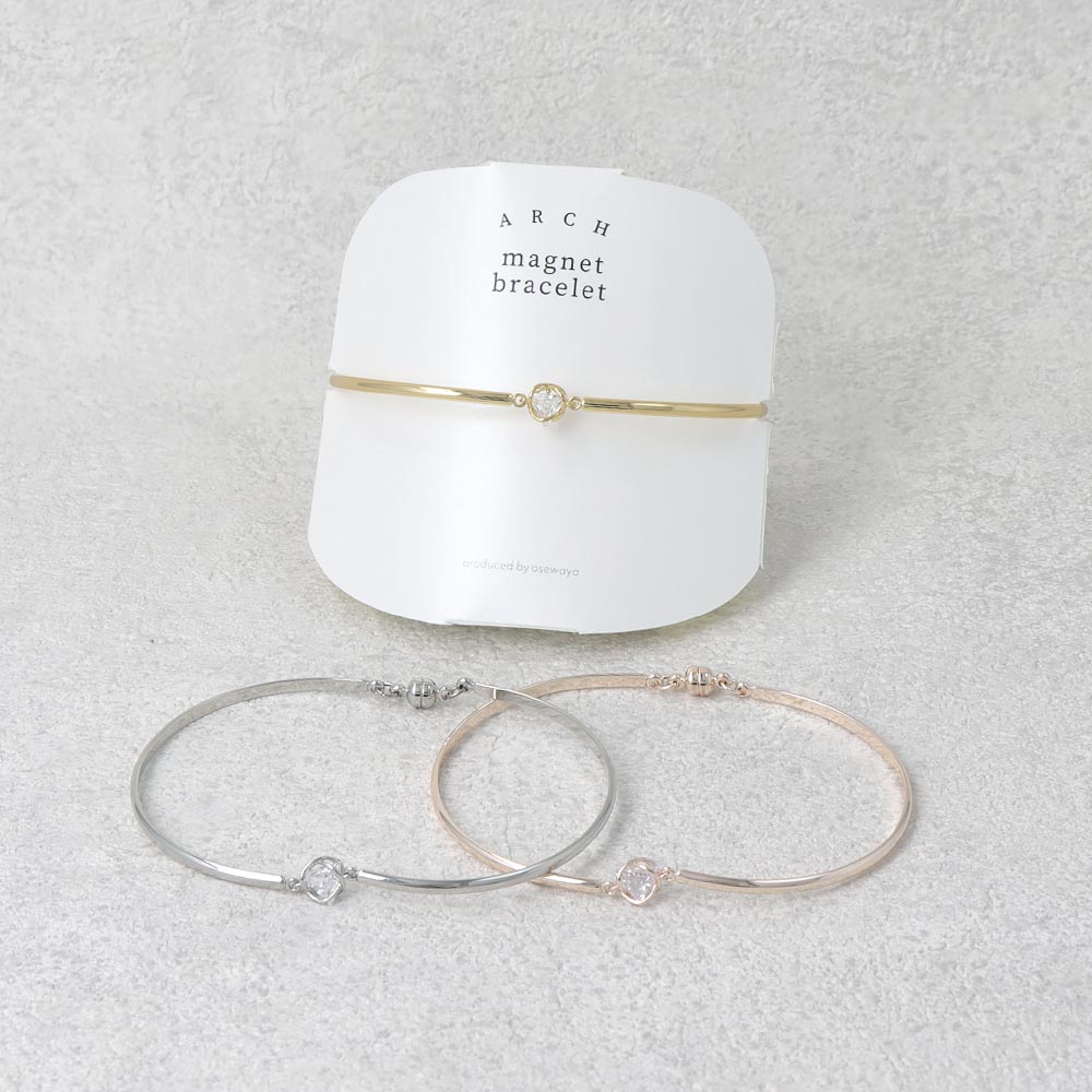 Triangle CZ Magnetic Clasp Bracelet