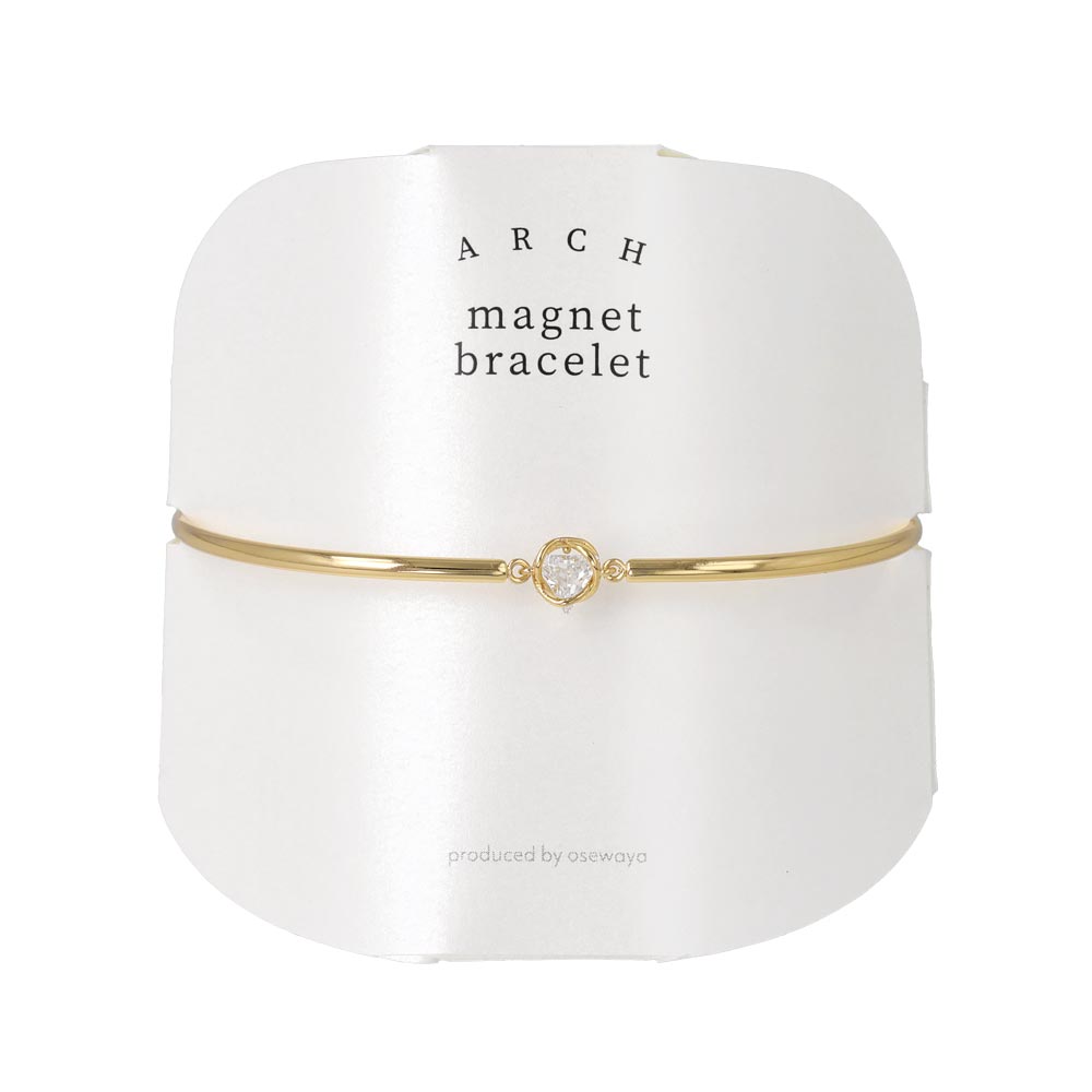 Triangle CZ Magnetic Clasp Bracelet