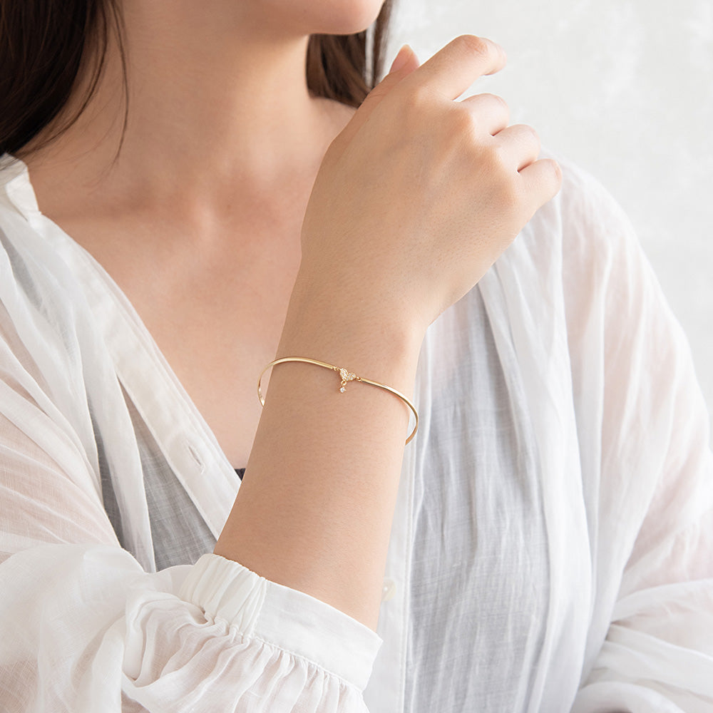 Heart CZ Magnetic Clasp Bracelet