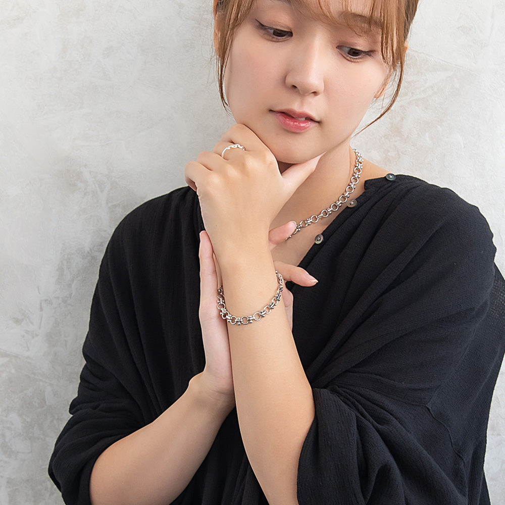 Awesome Round Link Bracelet