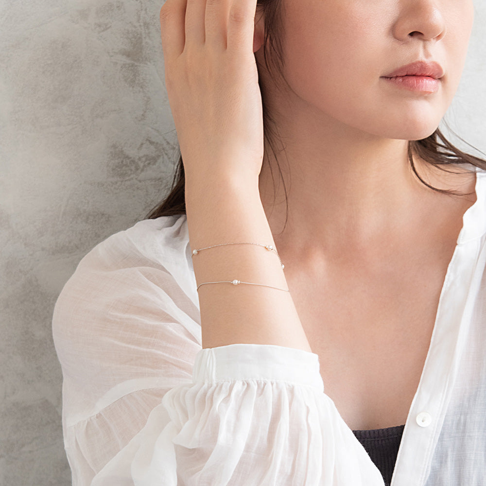 Pearlized Magnetic Clasp Layered Bracelet