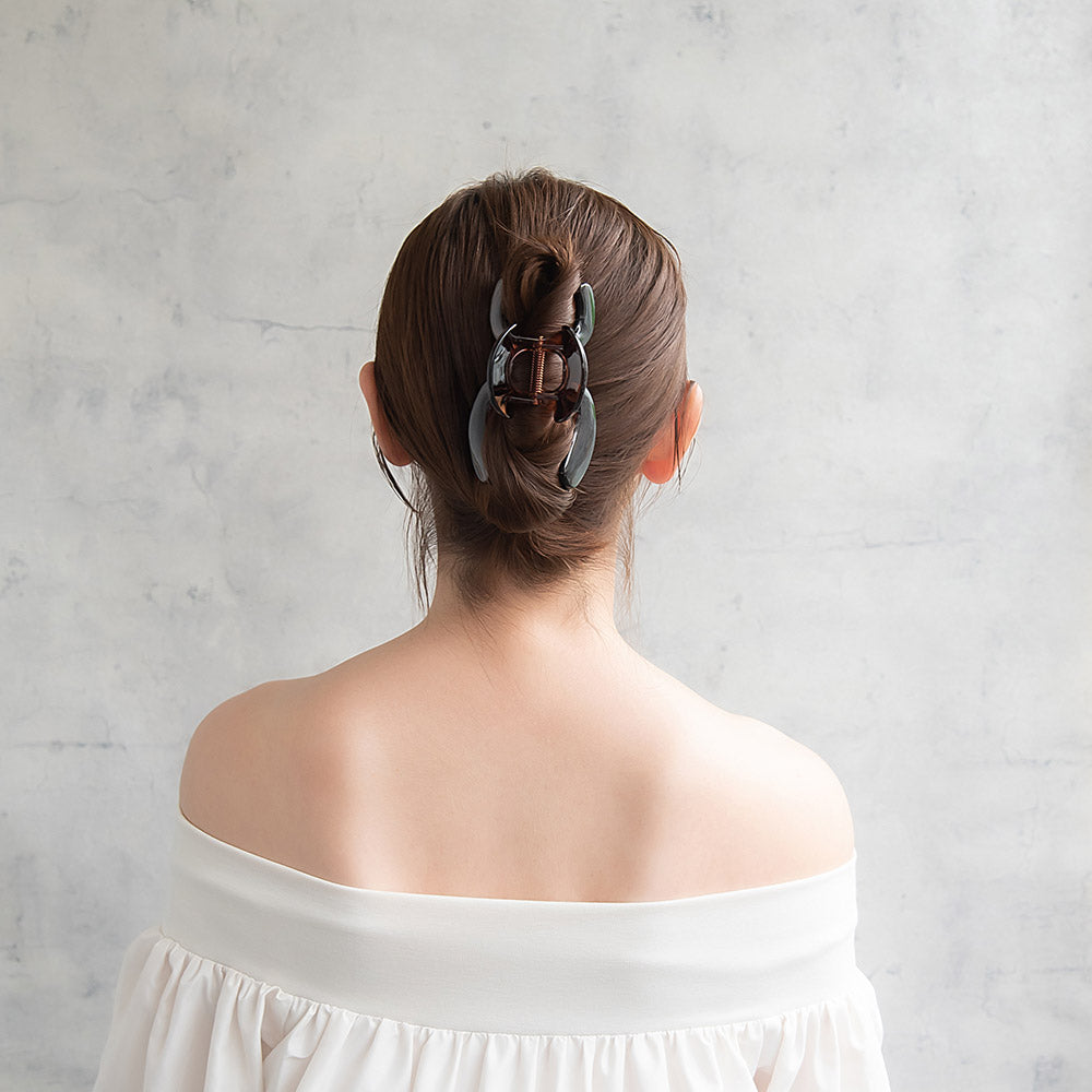 Large Wiggle Hair Claw Clip