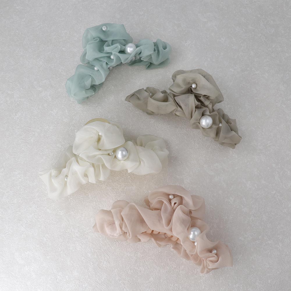 Ruffle Pearlized Hair Claw - osewaya