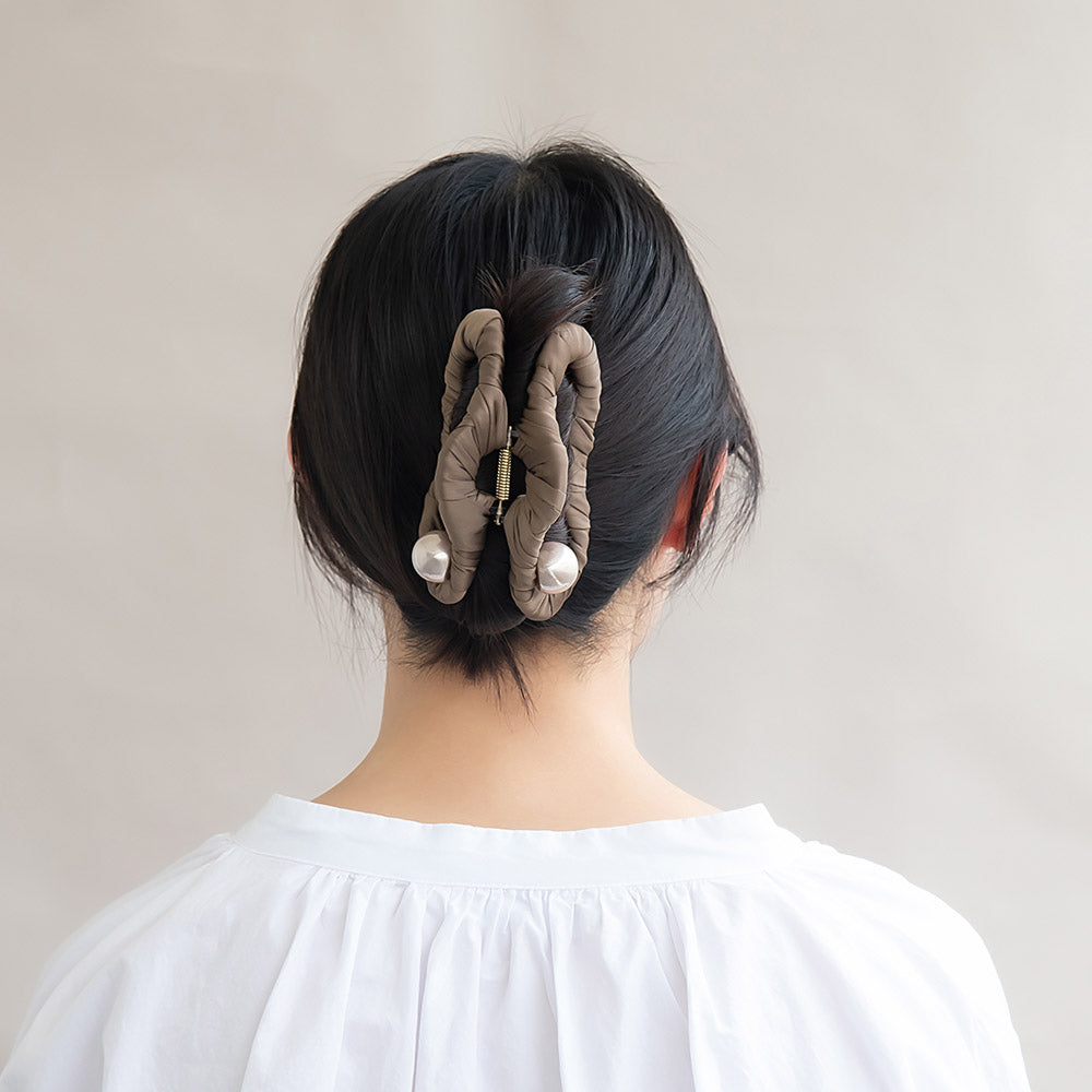Wrapped Pearl Hair Claw