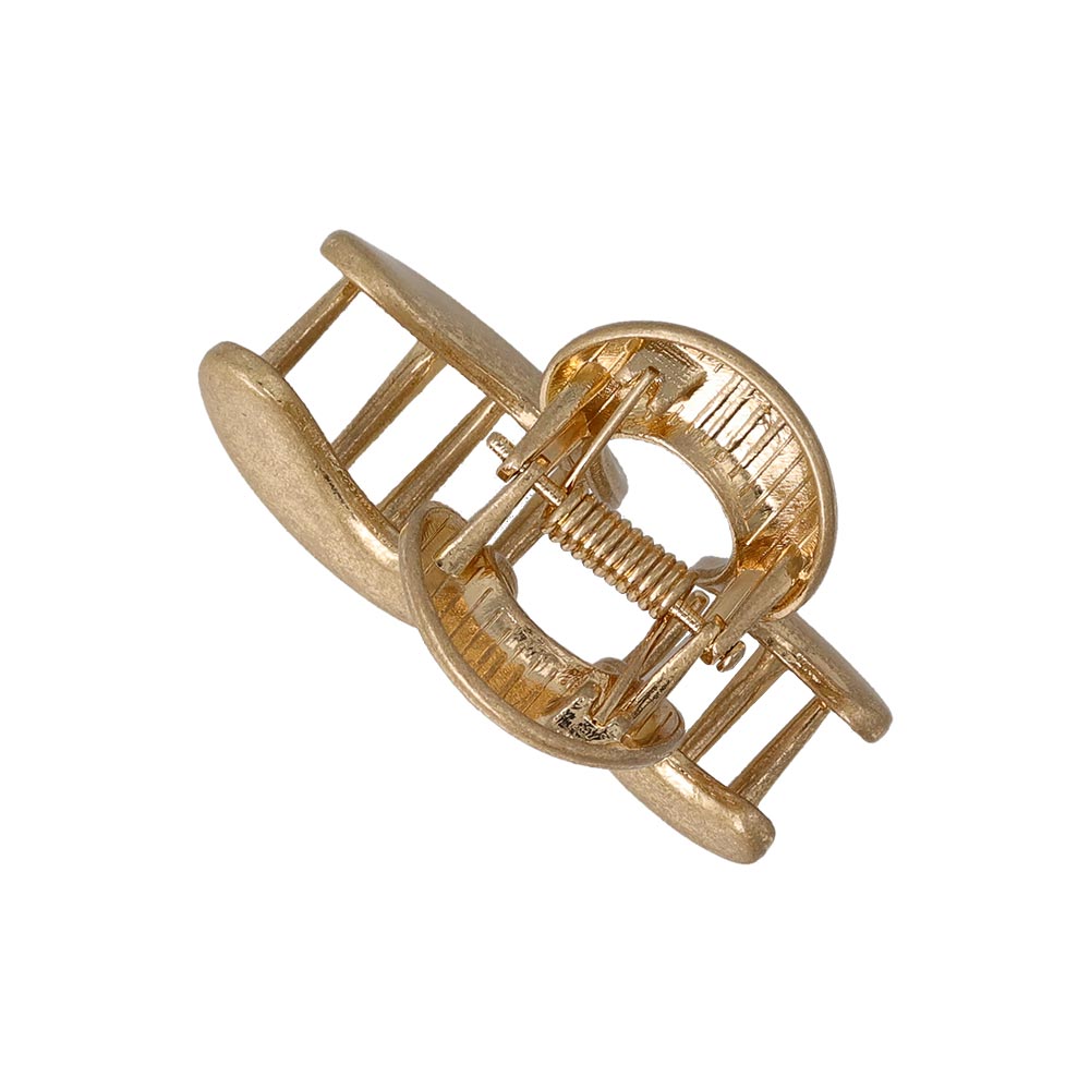 Matte Wiggle Hair Claw