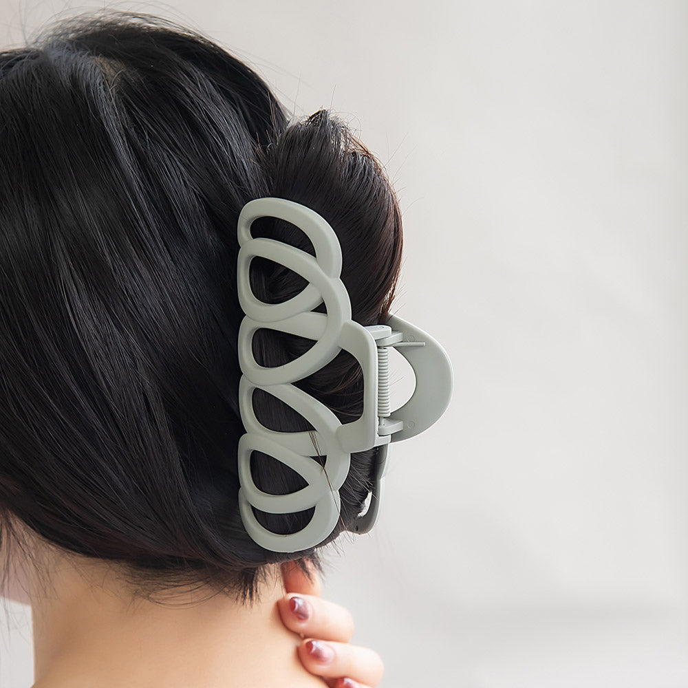 Matte Swirl Hair Claw