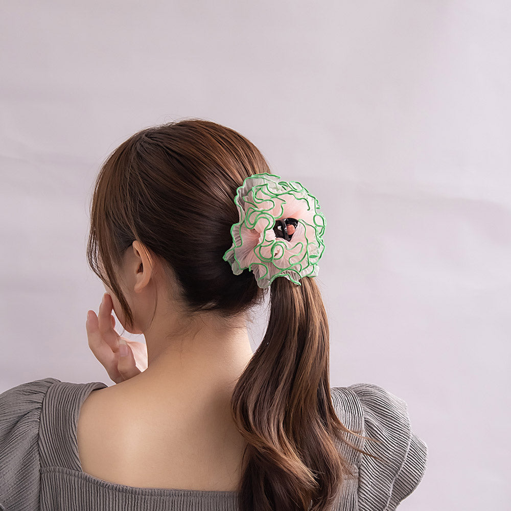 Vivid Trimmed Ruffle Hair Claw