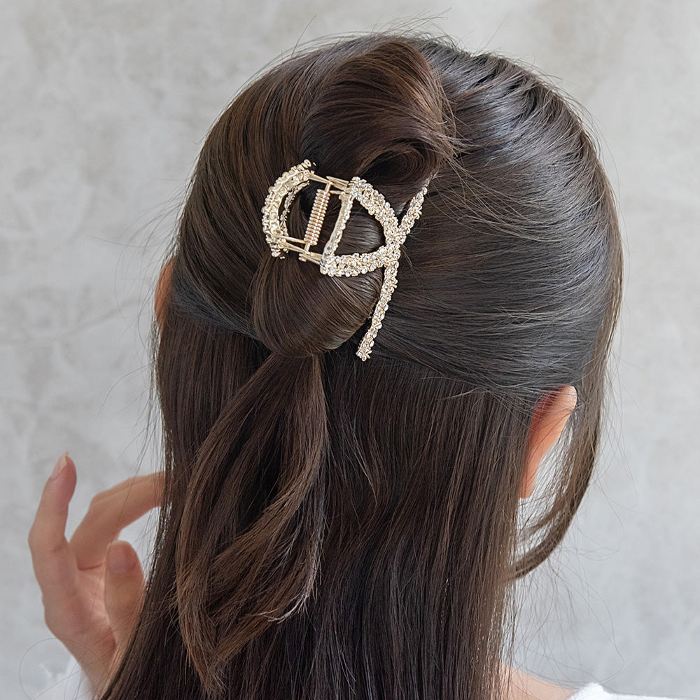 Dazzling Loop Hair Claw Clip