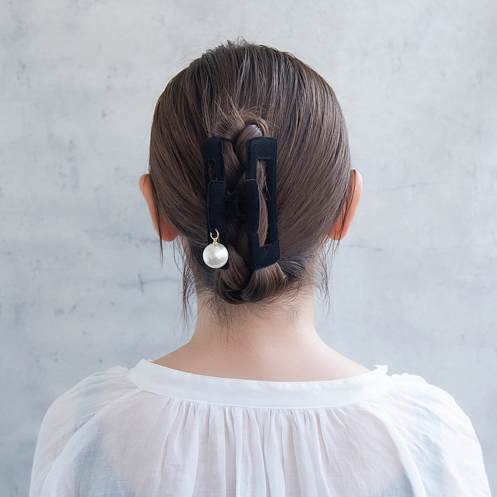 Big Pearl Flocked Rectangle Hair Claw