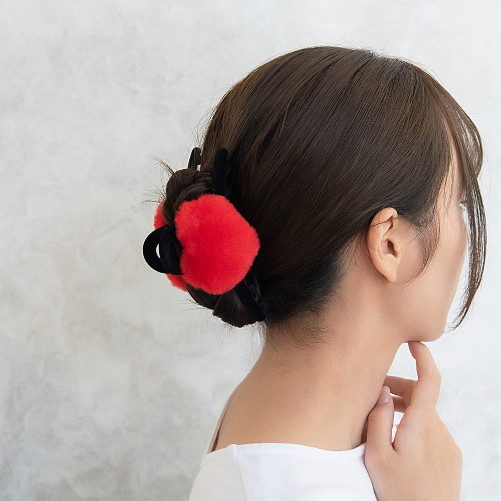 Fluffy Heart Flocked Hair Claw