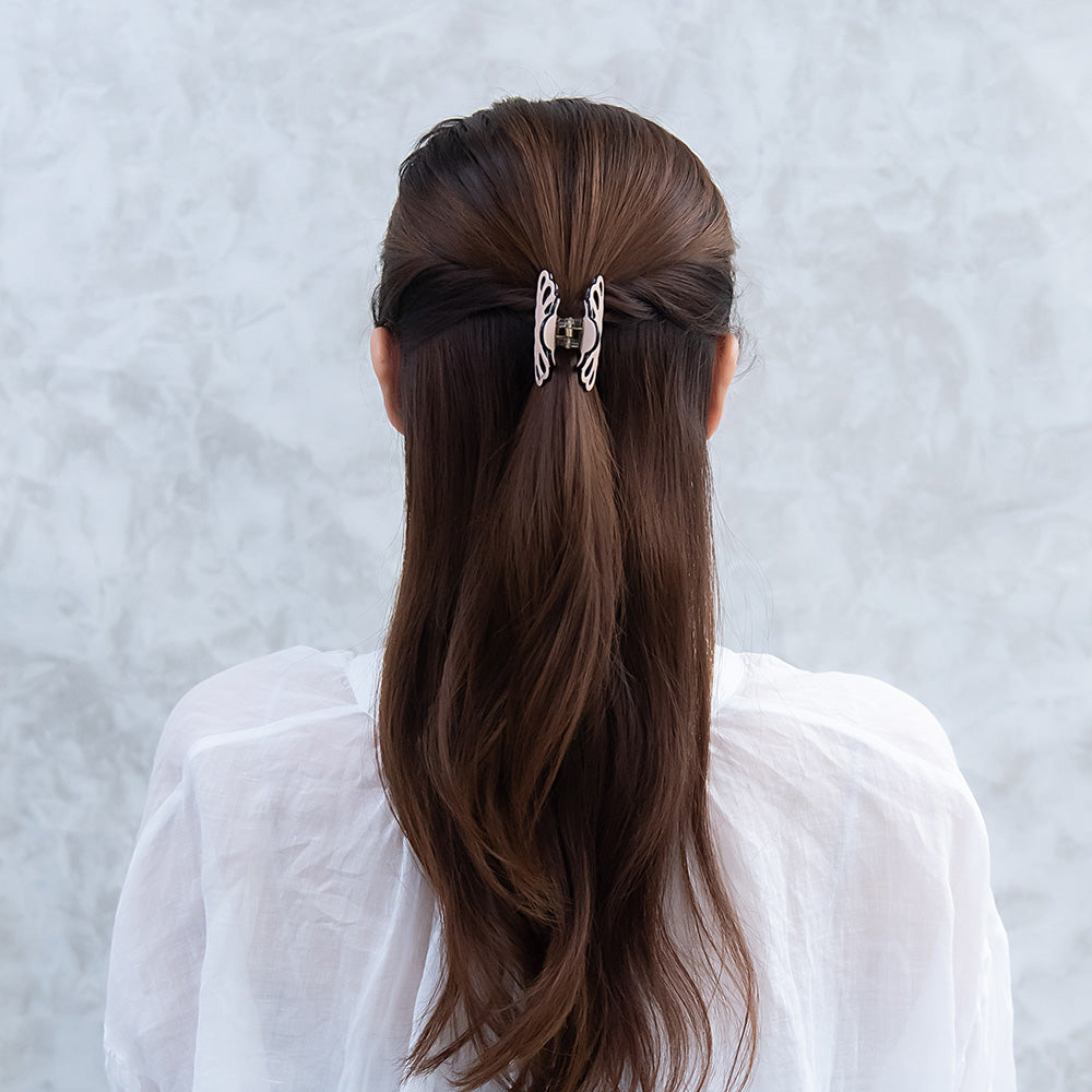 Scallop Mini Hair Claw