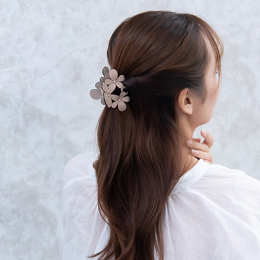 Triple Flower Hair Claw