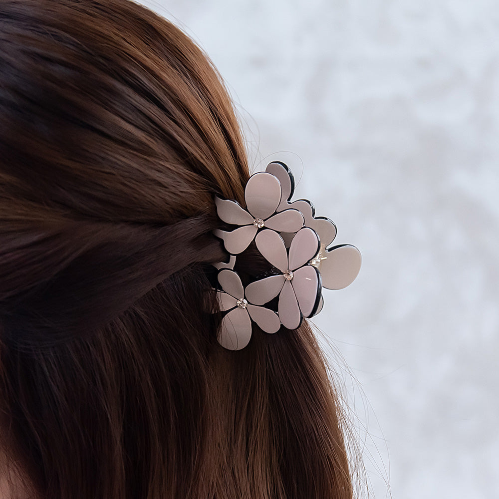 Triple Flower Hair Claw