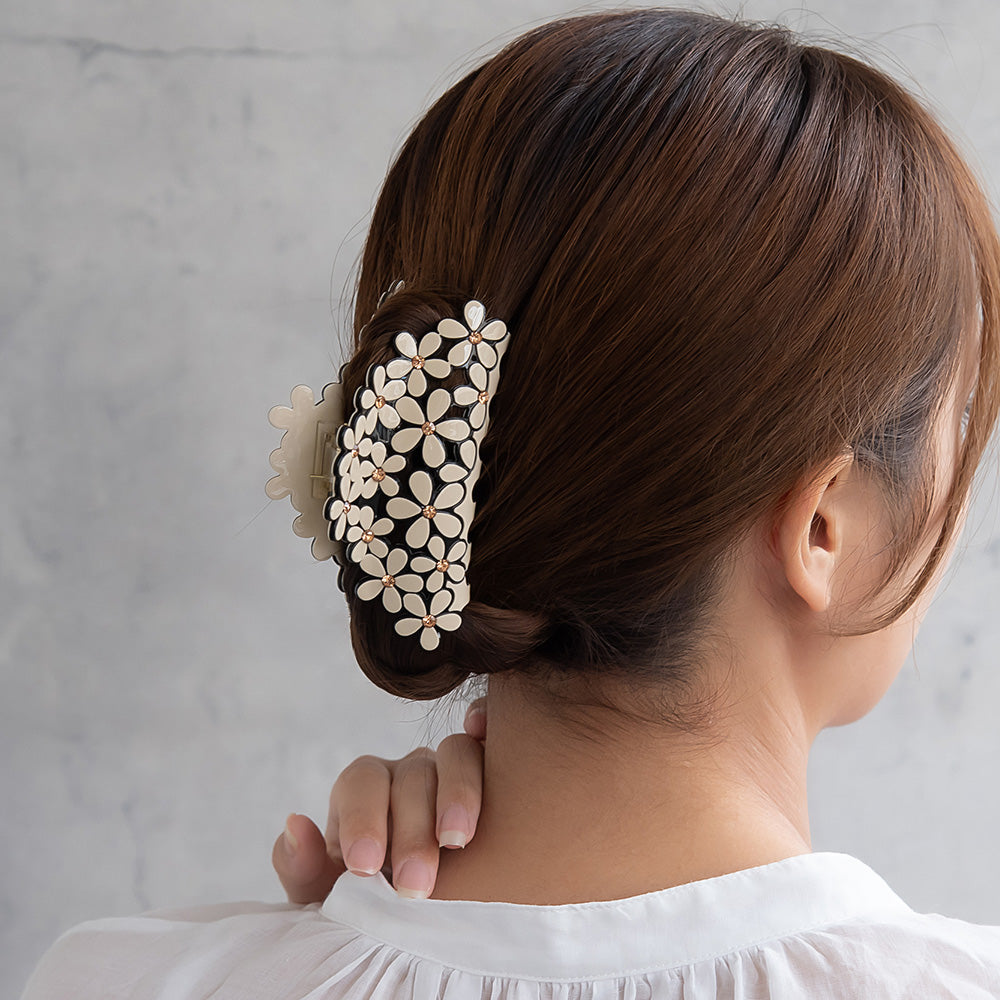 Floral Triangle Hair Claw - osewaya