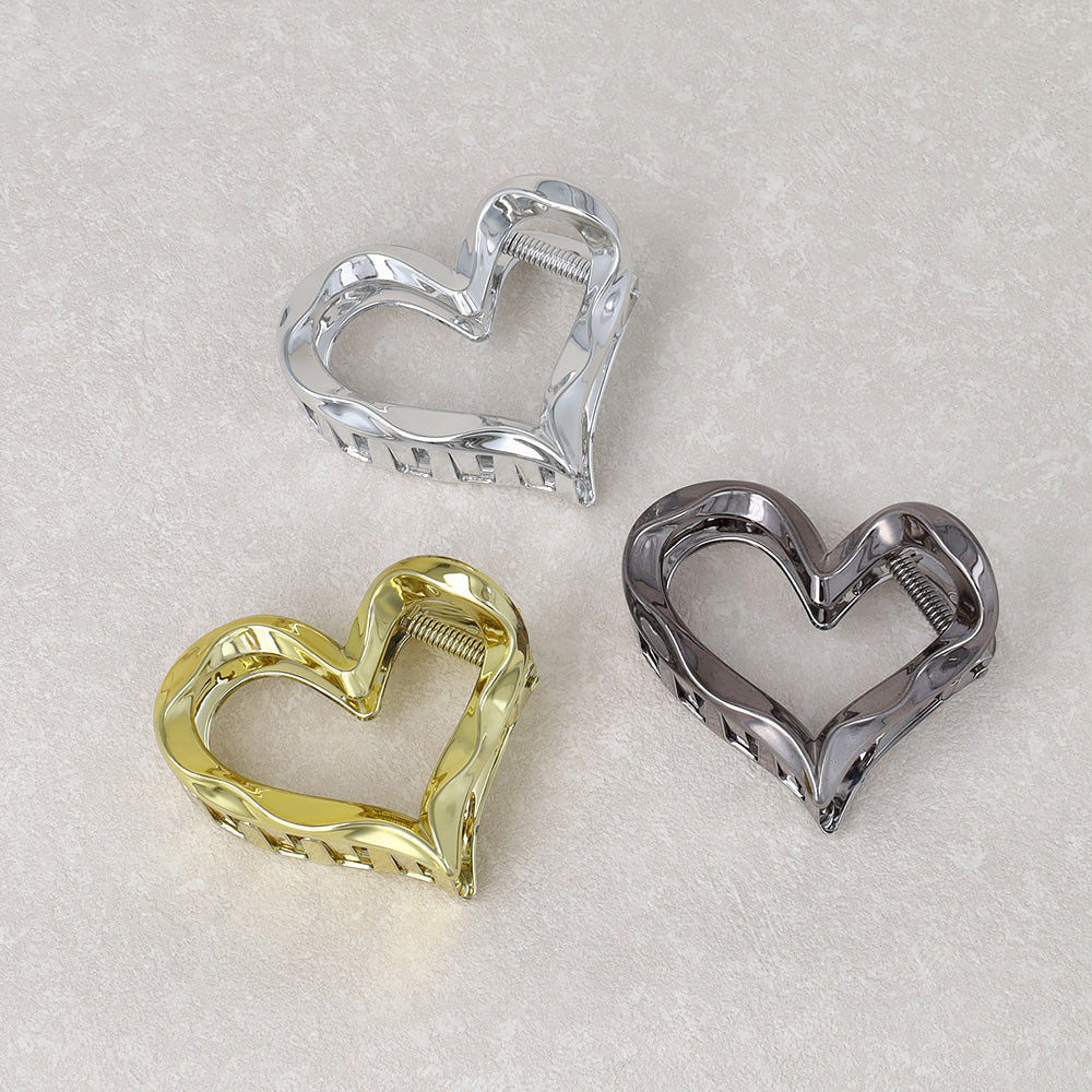 Hollow Heart Hair Claw