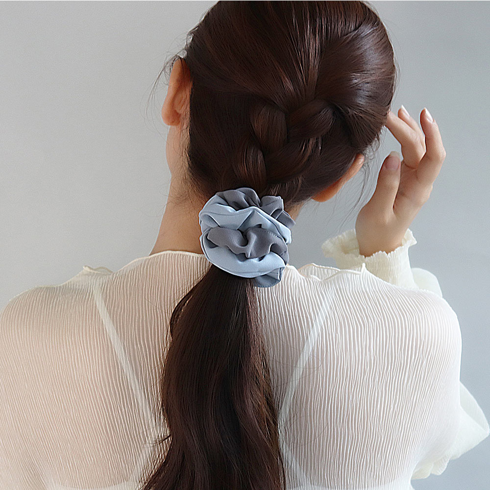 Matte Textured Scrunchie Set