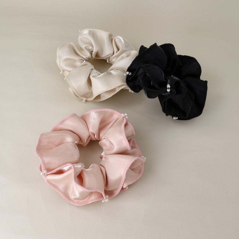 Pearl Edge Satin Scrunchie