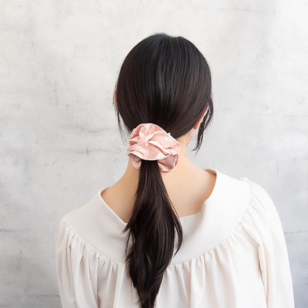 Pearl Edge Satin Scrunchie