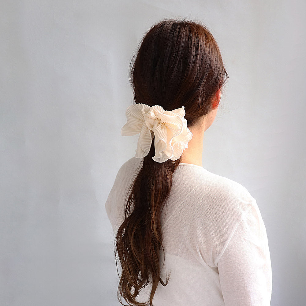 Solid Pleated Scrunchie