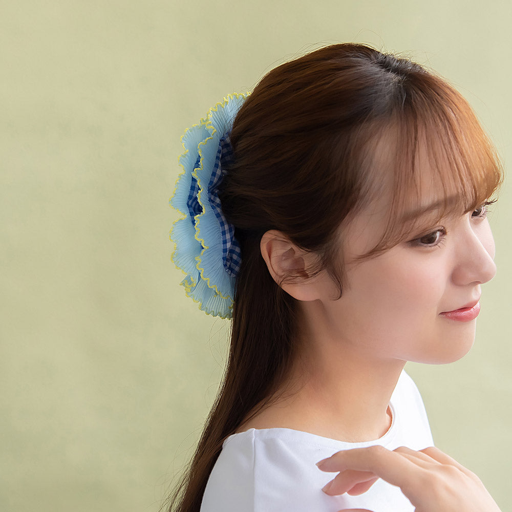 Frill Edge Checkered Big Scrunchie