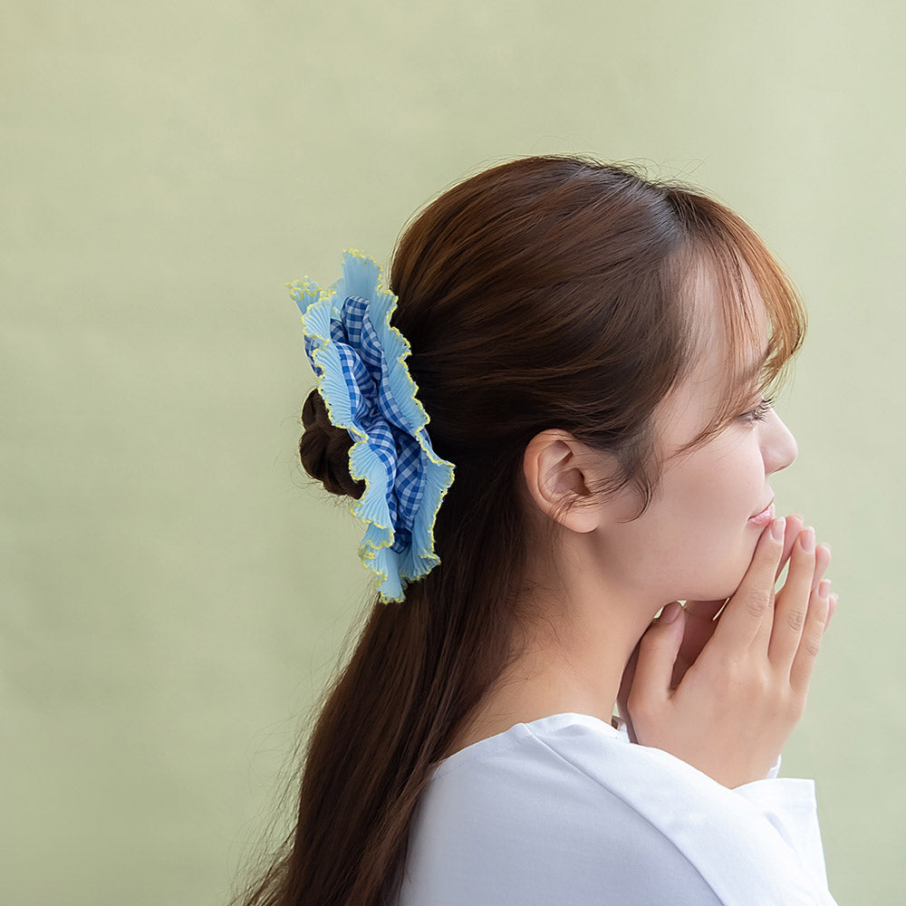 Frill Edge Checkered Big Scrunchie