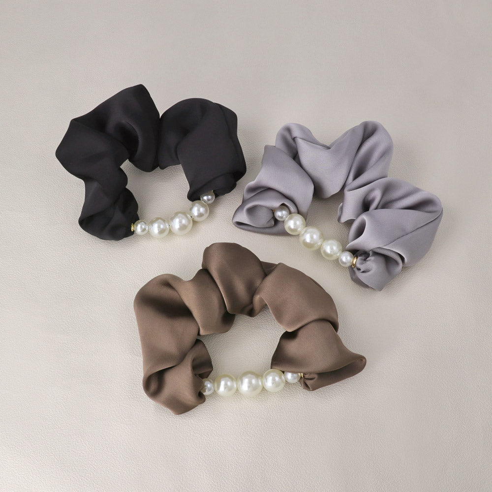 Pearl Line Hair Scrunchie - osewaya