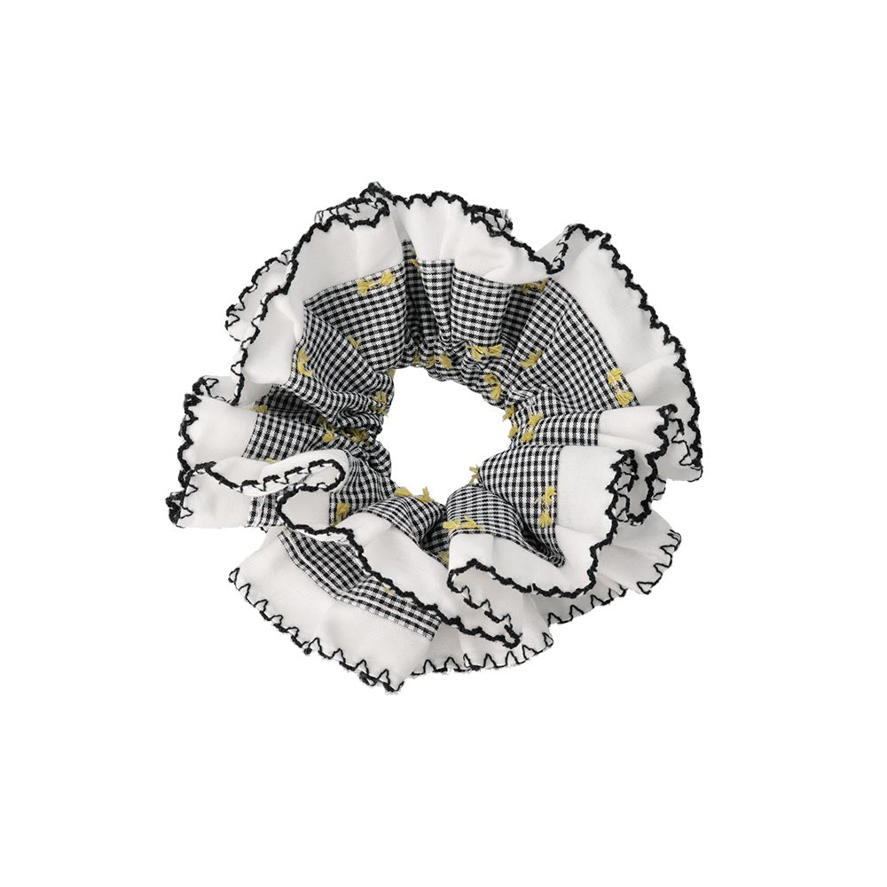 Gingham Scallop Scrunchie